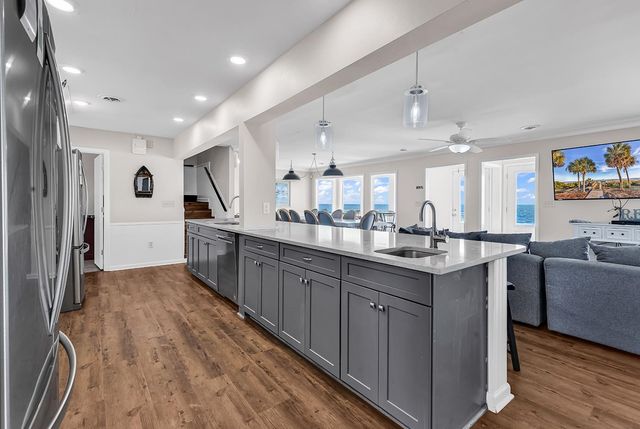 306 S Waccamaw Dr., Garden City Beach, SC 29576