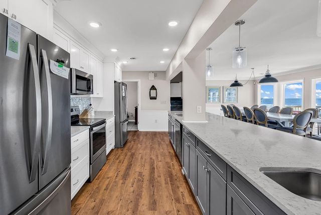 306 S Waccamaw Dr., Garden City Beach, SC 29576