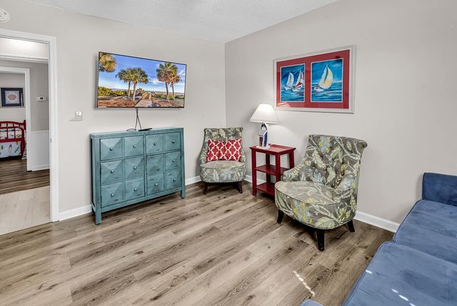 306 S Waccamaw Dr., Garden City Beach, SC 29576