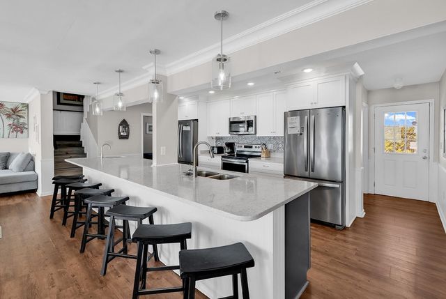 306 S Waccamaw Dr., Garden City Beach, SC 29576