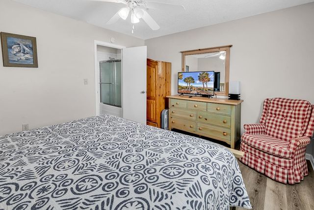 306 S Waccamaw Dr., Garden City Beach, SC 29576