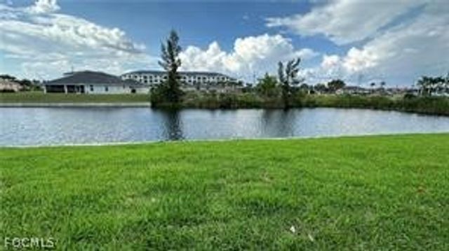1609 Savona PKWY W, Cape Coral, FL 33914