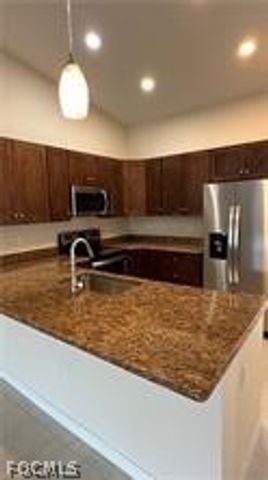 1609 Savona PKWY W, Cape Coral, FL 33914