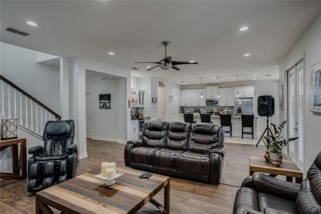 3324 FORTON DRIVE, Orlando, FL 32824