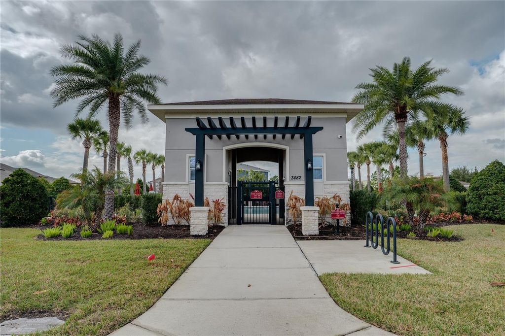 Image 27 of property listing at 3324 FORTON DRIVE, Orlando, FL 32824