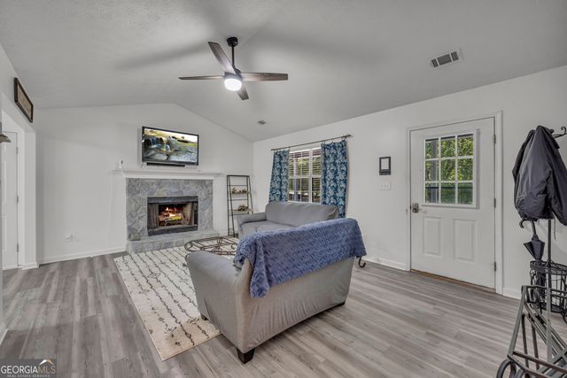 3000 Green Road, Loganville, GA 30052