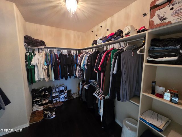 7673 Mundy Creek Drive, El Paso, TX 79911