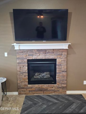 7673 Mundy Creek Drive, El Paso, TX 79911