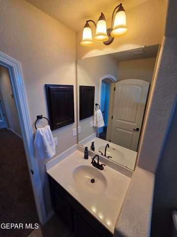 7673 Mundy Creek Drive, El Paso, TX 79911