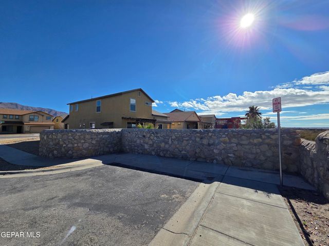 7673 Mundy Creek Drive, El Paso, TX 79911