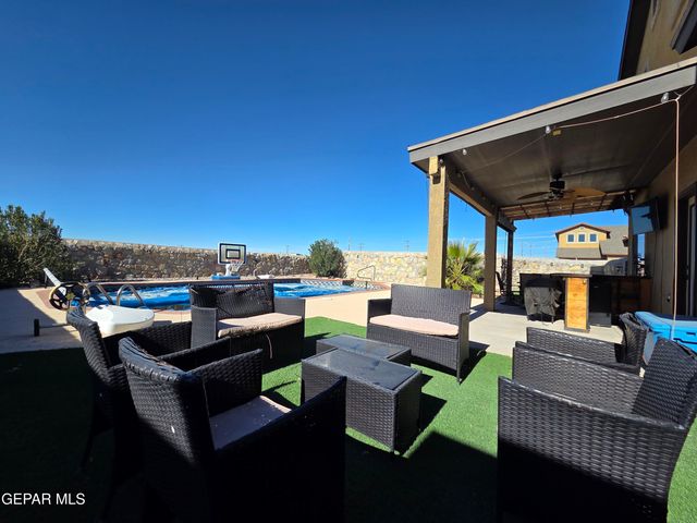 7673 Mundy Creek Drive, El Paso, TX 79911