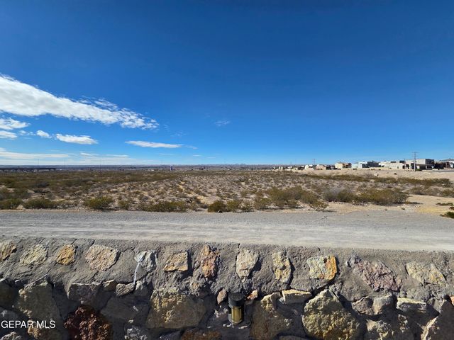 7673 Mundy Creek Drive, El Paso, TX 79911