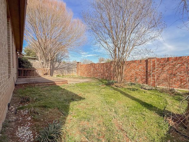 8033 Branch Hollow Trail, Fort Worth, TX 76123