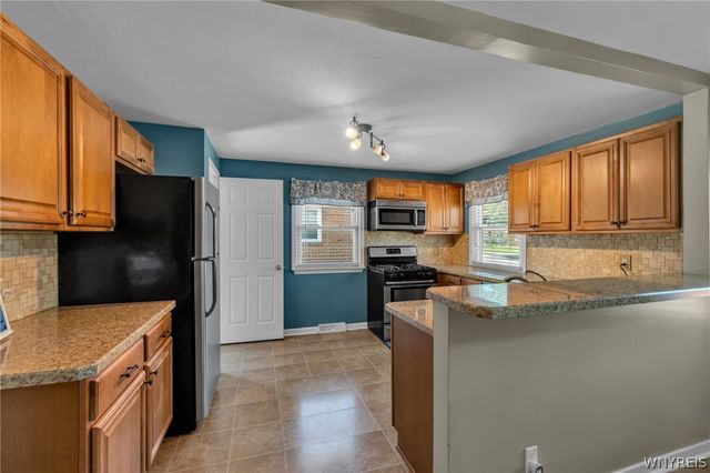95 Cherokee Drive, West Seneca, NY 14224