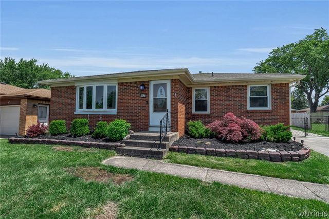 95 Cherokee Drive, West Seneca, NY 14224