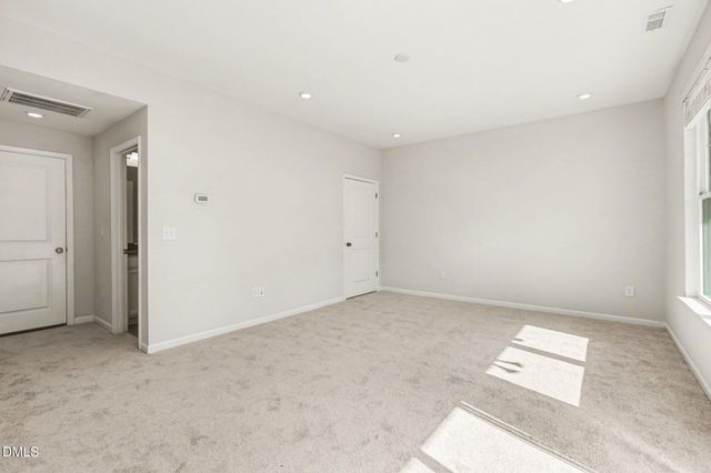 1042 Commack Drive, Durham, NC 27703