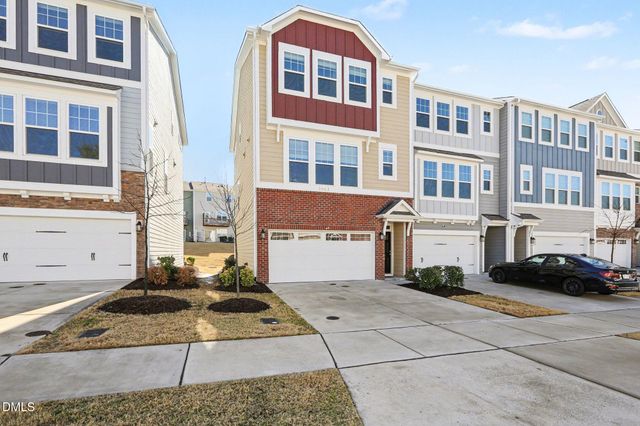 1042 Commack Drive, Durham, NC 27703