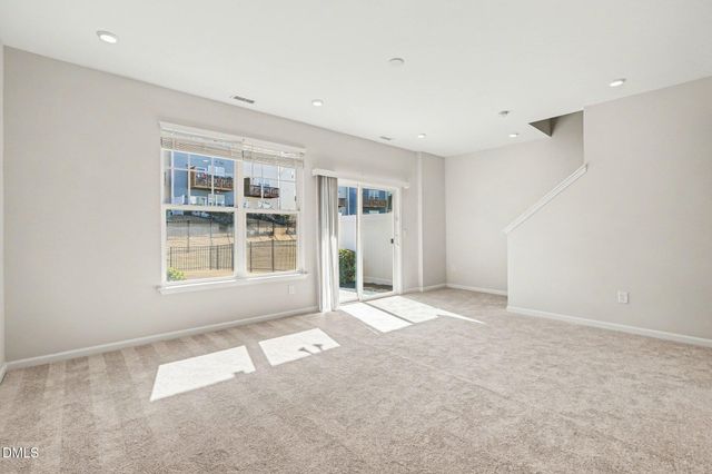 1042 Commack Drive, Durham, NC 27703