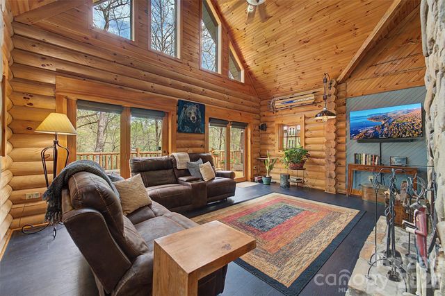91 Double Springs Road, Almond, NC 28702