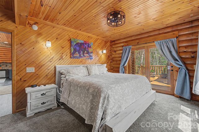 91 Double Springs Road, Almond, NC 28702