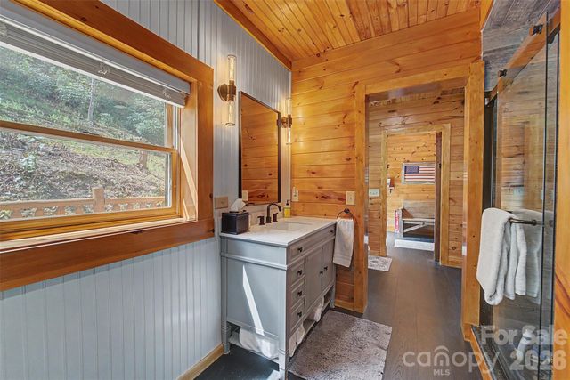 91 Double Springs Road, Almond, NC 28702