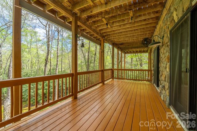91 Double Springs Road, Almond, NC 28702