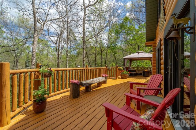 91 Double Springs Road, Almond, NC 28702