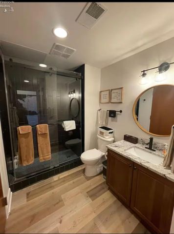 401 W Shoreline Dr Unit 226, Sandusky, OH 44870