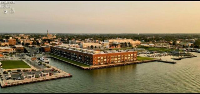 401 W Shoreline Dr Unit 226, Sandusky, OH 44870