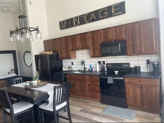 401 W Shoreline Dr Unit 226, Sandusky, OH 44870