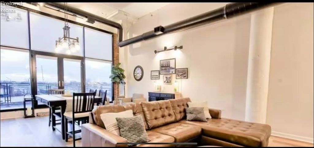 401 W Shoreline Dr Unit 226, Sandusky, OH 44870