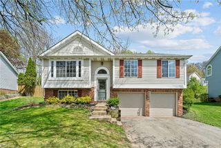 1014 Lexington Dr, Aliquippa, PA 15001
