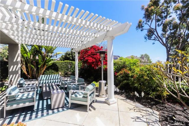 26962 Willow Tree Lane, Laguna Hills, CA 92653