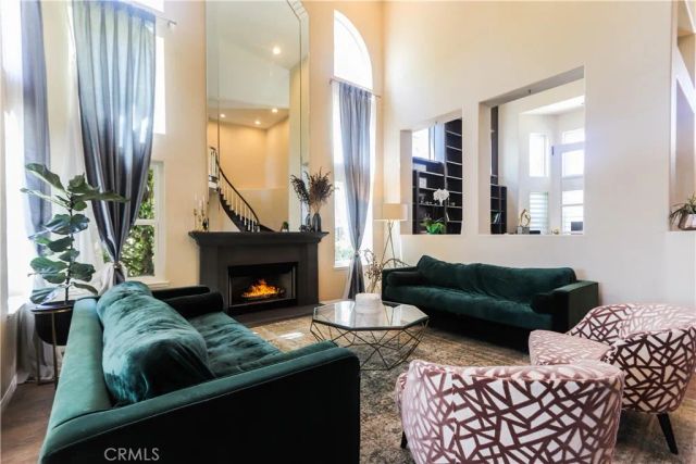 26962 Willow Tree Lane, Laguna Hills, CA 92653