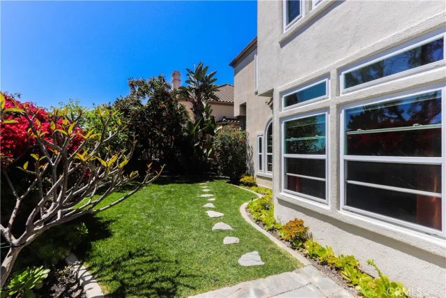 26962 Willow Tree Lane, Laguna Hills, CA 92653