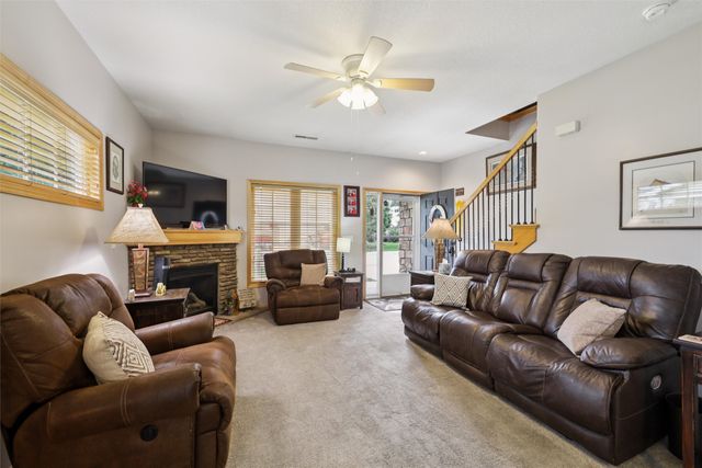 2237 3rd Avenue SW, Altoona, IA 50009