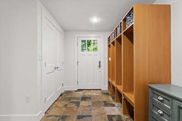 38 Hunnewell St, Needham, MA 02494