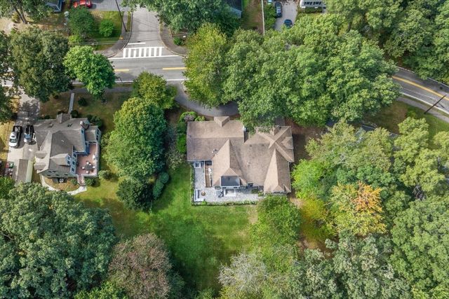 38 Hunnewell St, Needham, MA 02494