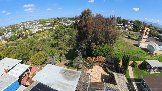 9258 Rebecca Ave., San Diego, CA 92123