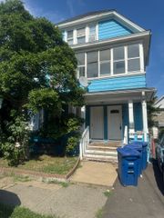 198 Prince Street, Bridgeport, CT 06610