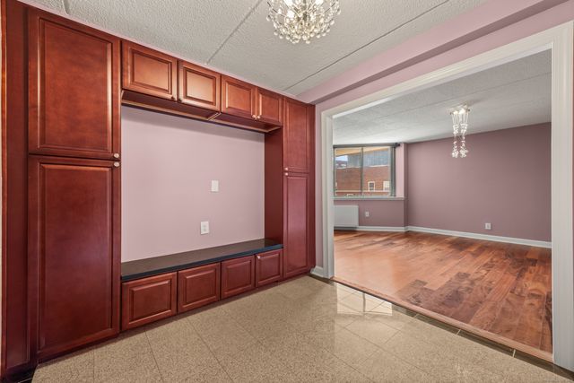 143 Hoyt Street APT 1A, Stamford, CT 06905