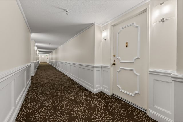 143 Hoyt Street APT 1A, Stamford, CT 06905