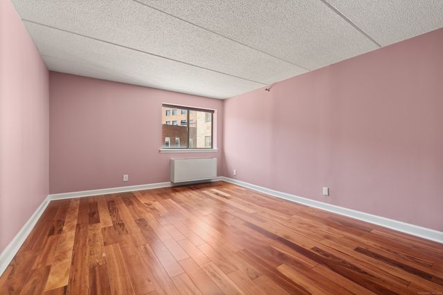 143 Hoyt Street APT 1A, Stamford, CT 06905