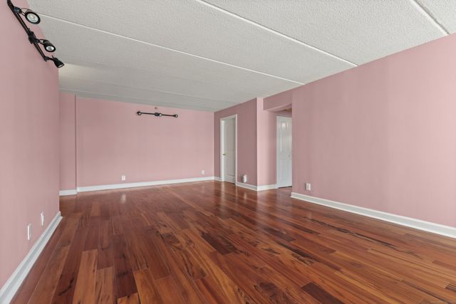 143 Hoyt Street APT 1A, Stamford, CT 06905