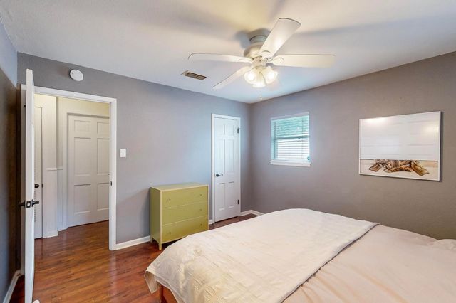 204 Cacti Drive, Lakeside, TX 76108