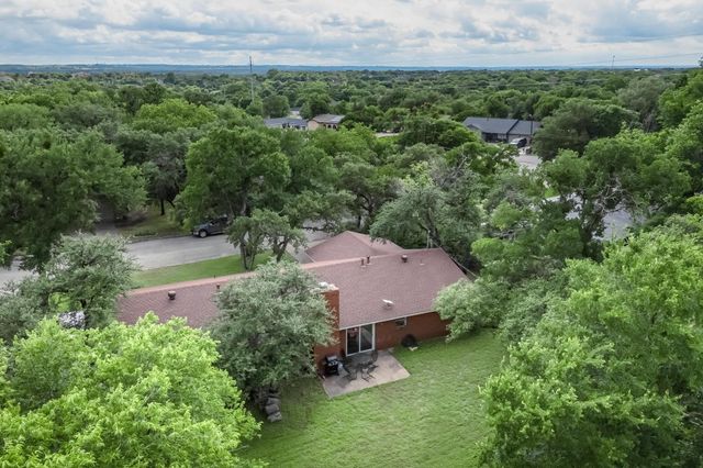 204 Cacti Drive, Lakeside, TX 76108