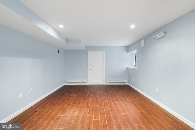 3000 W GIRARD AVE, Philadelphia, PA 19130