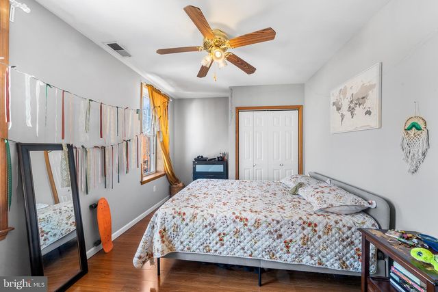 3000 W GIRARD AVE, Philadelphia, PA 19130