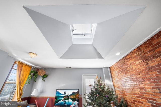 3000 W GIRARD AVE, Philadelphia, PA 19130
