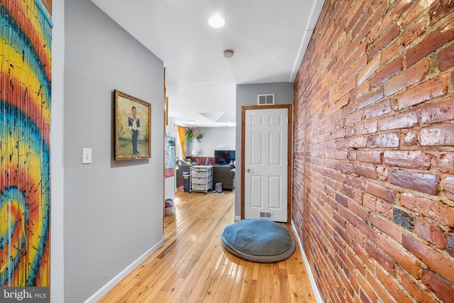 3000 W GIRARD AVE, Philadelphia, PA 19130